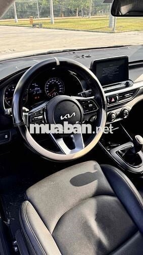 Kia K3 MT 2022 32.000 km Trắng