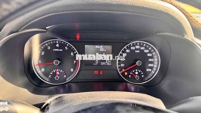 Kia K3 MT 2022 32.000 km Trắng