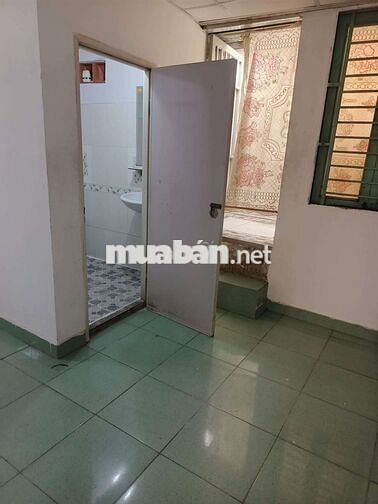 Cho thuê nhà giá rẻ hẻm thông Nguyễn Sơn -TNH quận Tân Phú chỉ 11tr/th