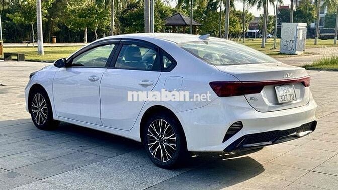 Kia K3 MT 2022 32.000 km Trắng