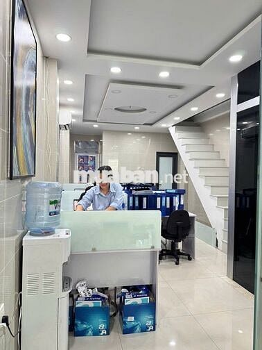 CHO THUÊ NHÀ HẺM XE HƠI D2 4,2X20M CÓ THANG MÁY NHÀ MỚI