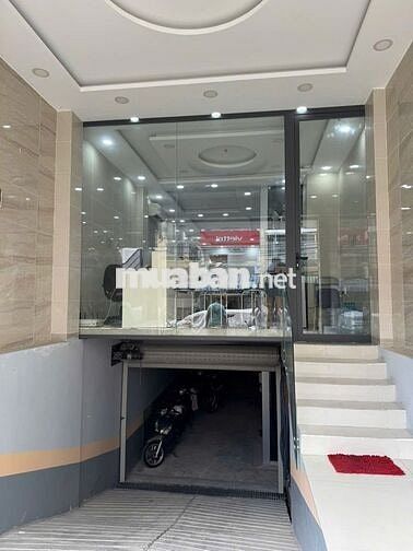CHO THUÊ NHÀ HẺM XE HƠI D2 4,2X20M CÓ THANG MÁY NHÀ MỚI