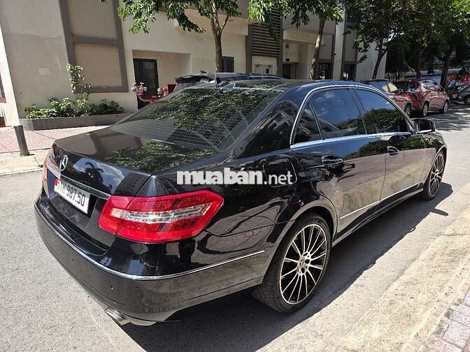 Mercedes-Benz E300 2009 Đen