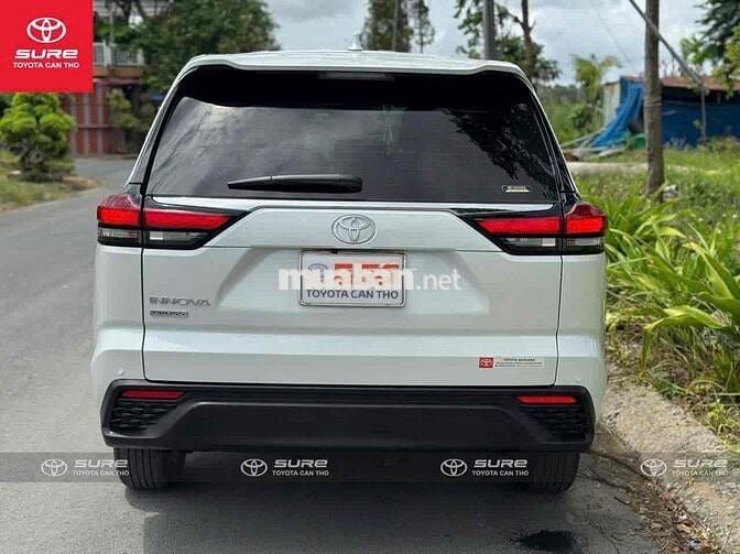 Toyota Innova Cross V 2024 Trắng CVT 24.000 km