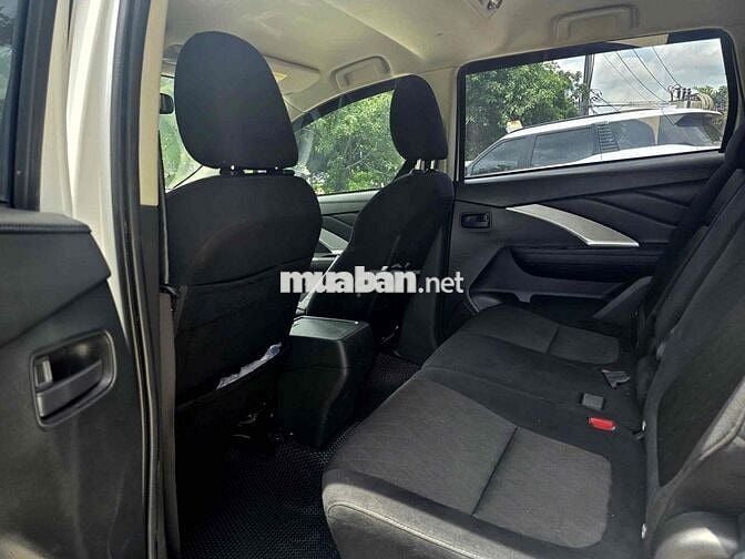 Mitsubishi Xpander Bản số tự động 2025 ODO 4vạn8