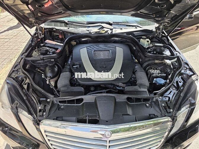 Mercedes-Benz E300 2009 Đen