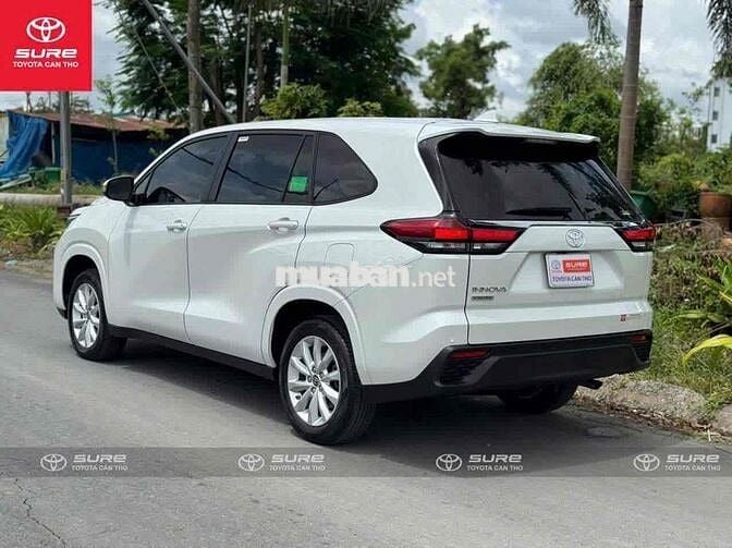 Toyota Innova Cross V 2024 Trắng CVT 24.000 km