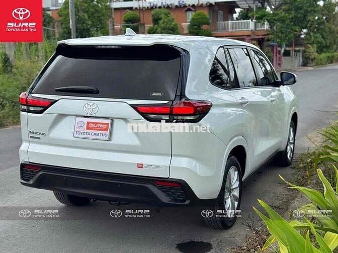 Toyota Innova Cross V 2024 Trắng CVT 24.000 km