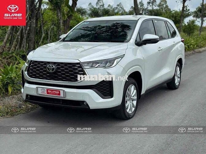 Toyota Innova Cross V 2024 Trắng CVT 24.000 km