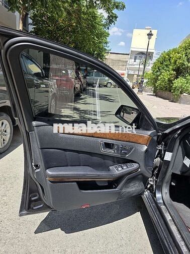Mercedes-Benz E300 2009 Đen