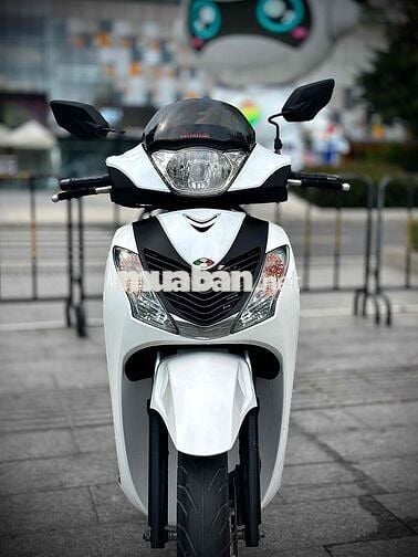 Honda SH 125i Trắng 26.000 km
