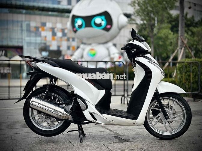 Honda SH 125i Trắng 26.000 km