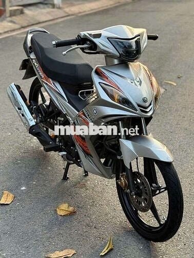 1s9a xuống áo