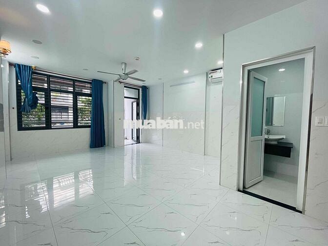 Nguyên căn 5x22m - Hầm 4 Tầng , 1mb 6pn giá 33 triệu tại Vạn Phúc City