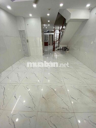 Nguyên căn 5x22m - Hầm 4 Tầng , 1mb 6pn giá 33 triệu tại Vạn Phúc City