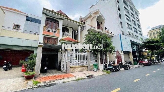 CHO THUÊ NHÀ 3/15 PHỔ QUANG QUẬN TÂN BÌNH - HẦM, 5PN, 33TR