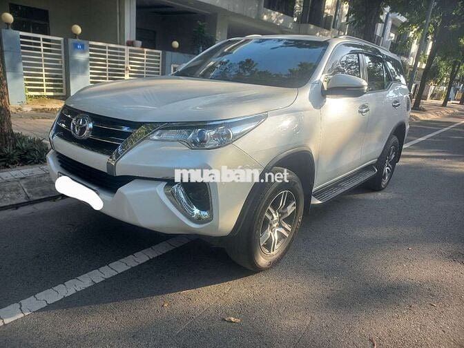 Toyota Fortuner 2020 Trắng Tự động 7 chỗ