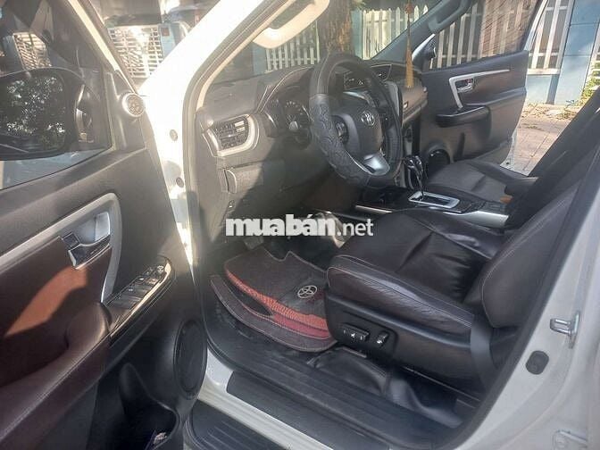 Toyota Fortuner 2020 Trắng Tự động 7 chỗ