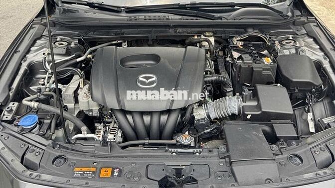 Mazda 3 1.5 Premium 2023 Xám