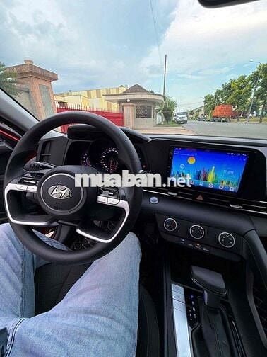 Hyundai Elantra 2022 Số tự động Đỏ