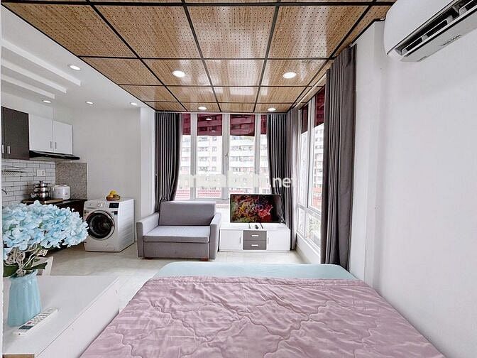 STUDIO FULL NỘI THẤT CAO CẤP– CỬA SỔ LỚN SIÊU THOÁNG – LÊ VĂN SỸ