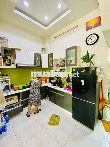 CHỦ GẤP BÁN ‘ 8.4 TL  MẶT TIỀN KÊNH TÂN HÓA - 45M2 - 4 TẦNG - NỞ HẬU -