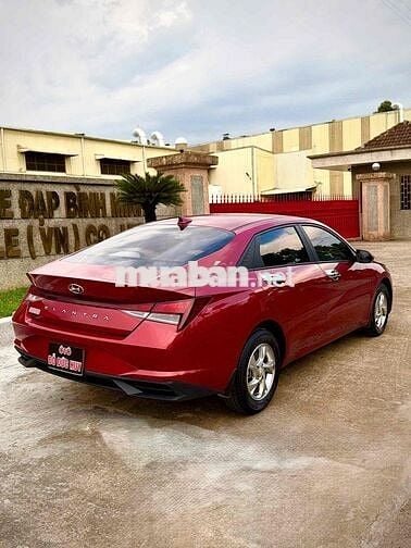 Hyundai Elantra 2022 Số tự động Đỏ