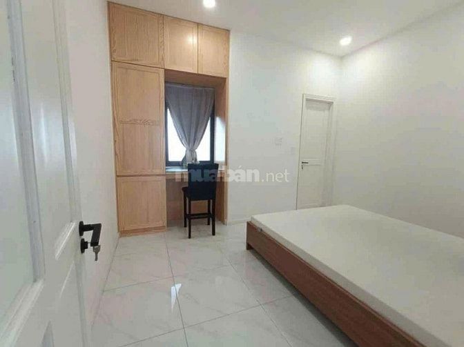 BÁN nhà 4 Tầng ngay trường học Ngô Chí Quốc  HBC Thủ Đức.Giá 10.3 Tỷ.