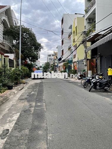 MT Nguyễn Thiệu Lâu, Q. Tân Phú dt92m2 đất đúc thật BTCT 2 lầu 4pn