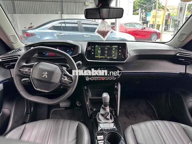 Peugeot 2008 GTline 2021 Trắng 55.000km