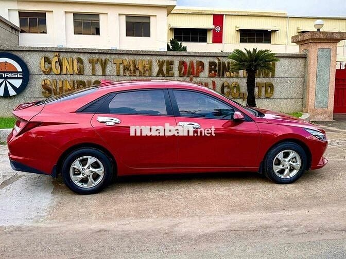 Hyundai Elantra 2022 Số tự động Đỏ