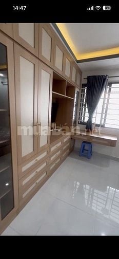 Cho thuê nhà hẻm xe hơi gần mặt tiền Hoàng Hoa Thám ngay chợ Cây Quéo