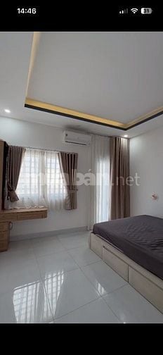 Cho thuê nhà hẻm xe hơi gần mặt tiền Hoàng Hoa Thám ngay chợ Cây Quéo