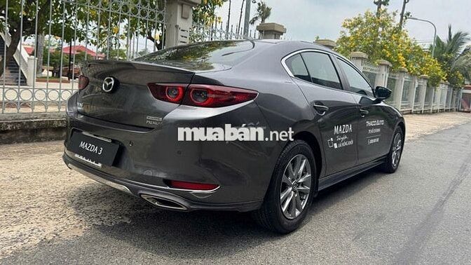 Mazda 3 1.5 Premium 2023 Xám