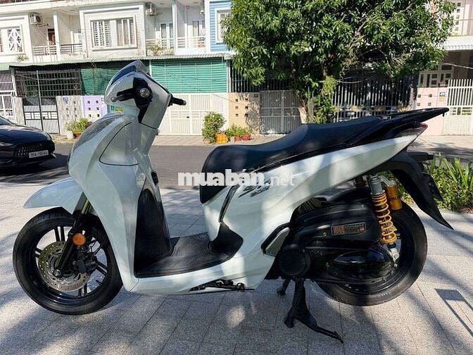 Honda SH300i 2016 Trắng 45000 km