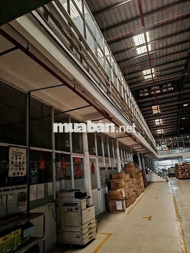 cần cho thuê xưởng PTTN . .DT 18.5 x 70  giá 115 triệu  thương Lương