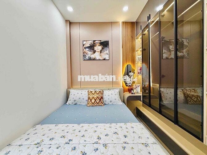 Nhà mới đẹp lung linh ngay phan huy ích đối diện siêu thị Emat 2pn 3WC