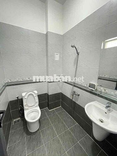 Hẻm 6m Thông GÒ DẦU, 2 Tấm, 4 x 18m, 3 Phòng Ngủ, 3 wc