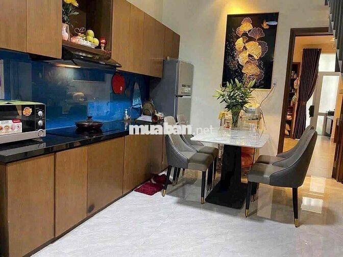 nhà đẹp cho thuê ,đầy đủ nội thất