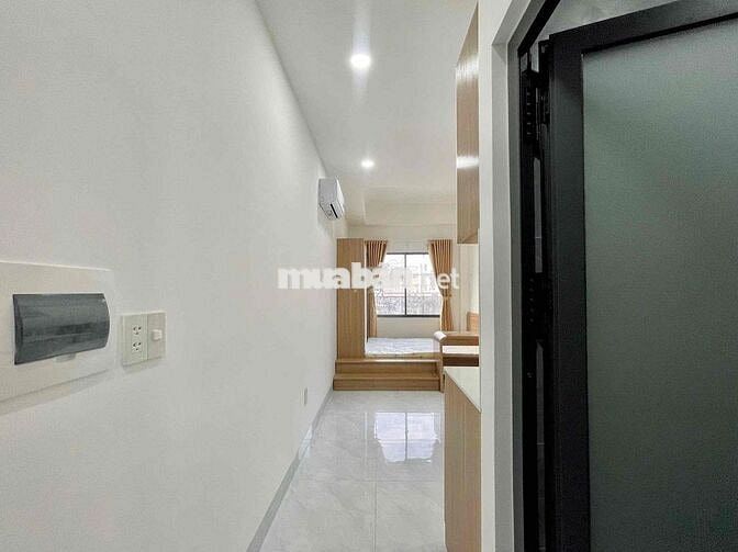 STUDIO MỚI XÂY_ FULL NỘI THẤT_BAN CÔNG NẰM NGAY ETOWN CỘNG HOÀ