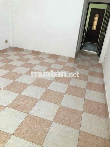 Nhà mặt tiền đường lớn. Dễ kinh doanh . Khu Binh Phu q6.