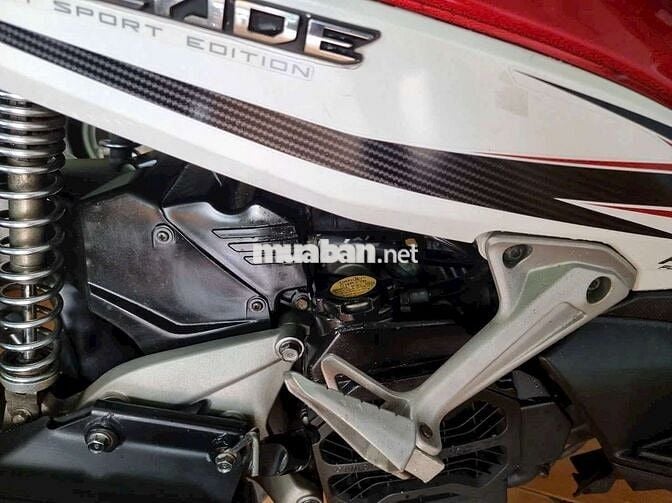Honda Air Blade Premium Sport Edition Đỏ trắng đen