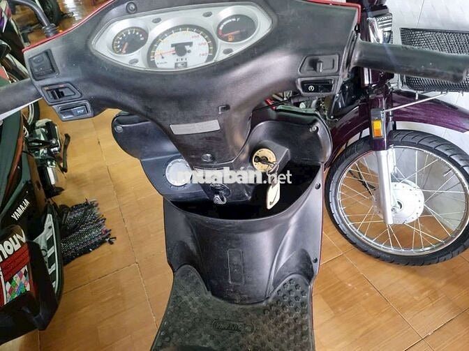 Kymco Jockey 125cc màu Đỏ