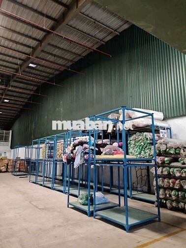 cần cho thuê xưởng PTTN . .DT 18.5 x 70  giá 115 triệu  thương Lương