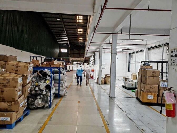 cần cho thuê xưởng PTTN . .DT 18.5 x 70  giá 115 triệu  thương Lương