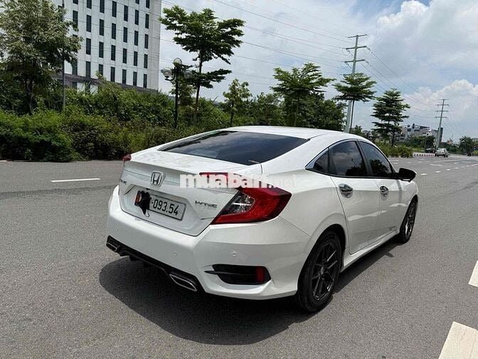 Honda Civic 2021 Trắng 5 chỗ