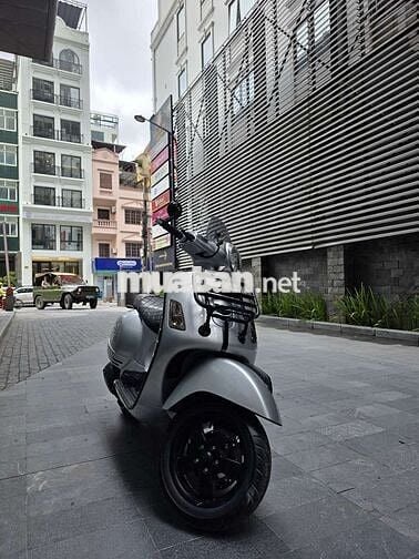 Vespa GTS 125 3vie 2015 Bạc pọt chơ