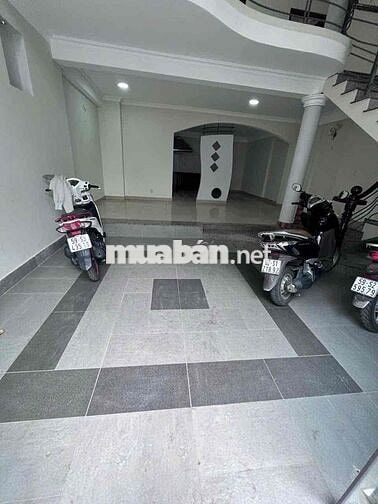 Nhà NGANG 6.5m Hiếm Có Hẻm Xe Hơi Rộng Rãi- KD- Văn Phòng- Spa Rất Hop