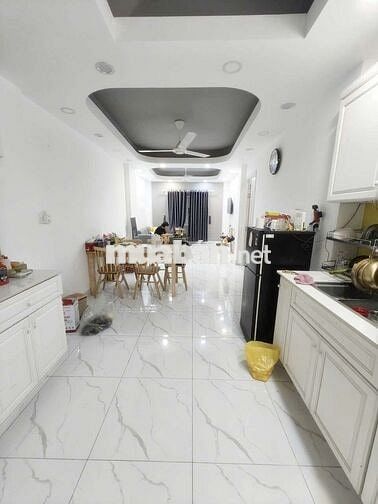 CHỦ GẤP BÁN GIẢM 100TR CHỈ 2.99TỶ CÓ 64M2 CĂN HỘ BÌNH THẠNH THANG MÁY 