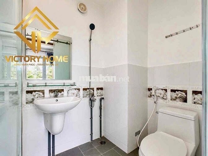 PHÒNG TRUNG TÂM BÌNH THẠNH GẦN CHỢ BÀ CHIỂU/ ĐH FTU HUTECH VĂN LAN UEF